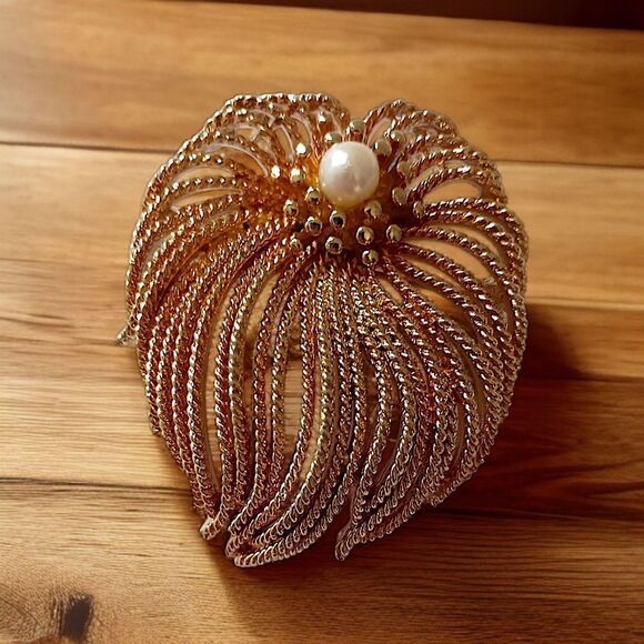 Vintage Waterfall Brooch Pin Spill Fireworks Cordelia Ropes Flower Gold Tone MCM - Picture 13 of 13